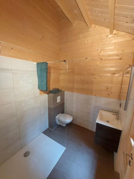 Tiny House Am Teich Apartment Garnsdorf Bagian luar foto